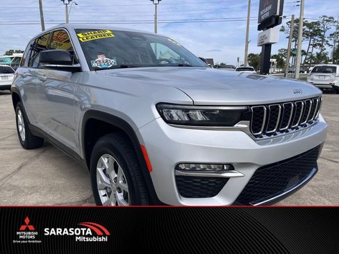Used 2023 Jeep Grand Cherokee Limited RWD image 1