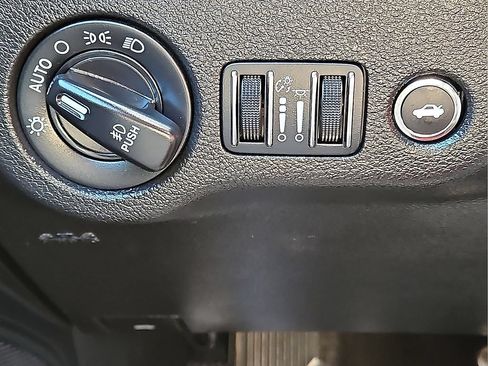 Used 2023 Dodge Charger Scat Pack w/ Plus Group RWD image 19
