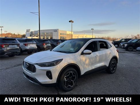 New 2026 Ford Escape Platinum w/ Premium Technology Package image 35