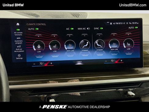 Used 2023 BMW X7 xDrive40i image 11