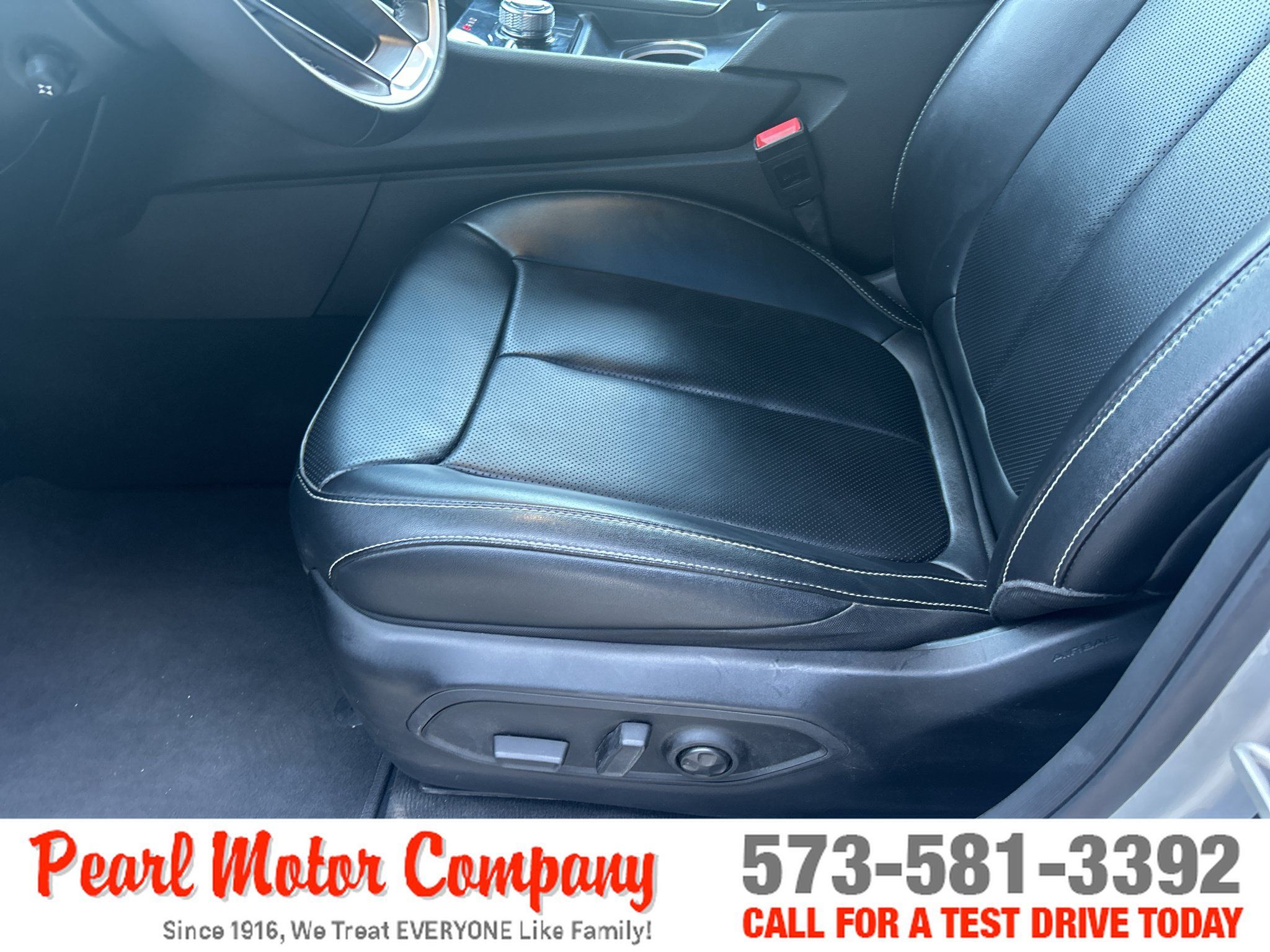 Used 2024 Jeep Grand Cherokee L Limited w/ Luxury Tech Group II AWD/4WD image 10