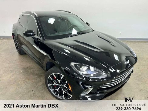 Used 2021 Aston Martin DBX image 15