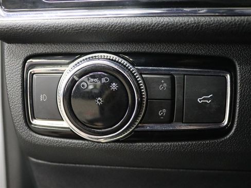 Used 2020 Lincoln Navigator L Reserve w/ Luxury Package image 36