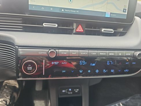 New 2026 Hyundai Ioniq 5 SEL RWD image 25