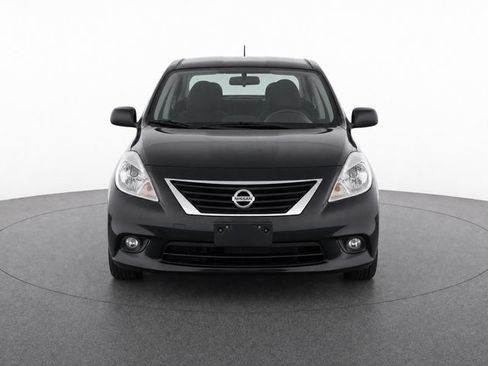 Used 2014 Nissan Versa FWD image 3