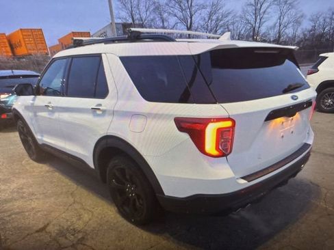 Used 2020 Ford Explorer ST w/ ST Street Pack image 3