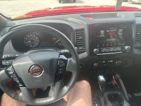 Used 2023 Nissan Frontier PRO-4X w/ Pro Convenience Package AWD/4WD image 14