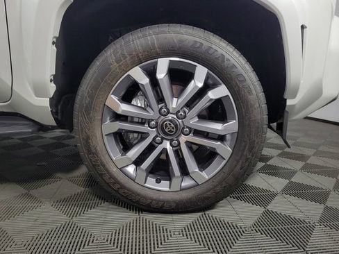 Used 2026 Toyota 4Runner Limited AWD/4WD image 12
