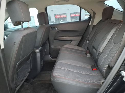 Used 2017 Chevrolet Equinox LT w/ Convenience Package FWD image 8