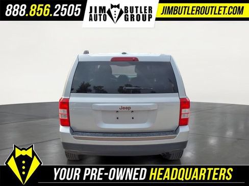 Used 2016 Jeep Patriot 75th Anniversary w/ Power Value Group FWD image 16