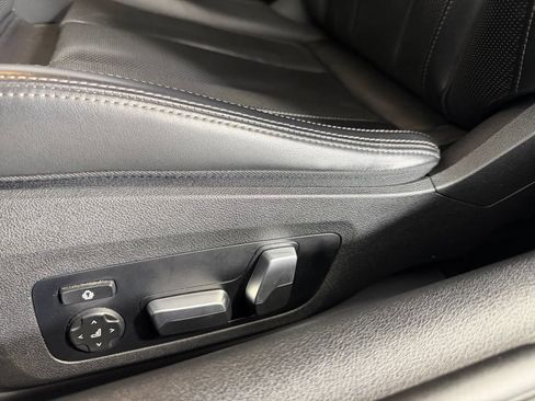 Used 2023 BMW 840i Coupe w/ M Sport Professional Package RWD image 25