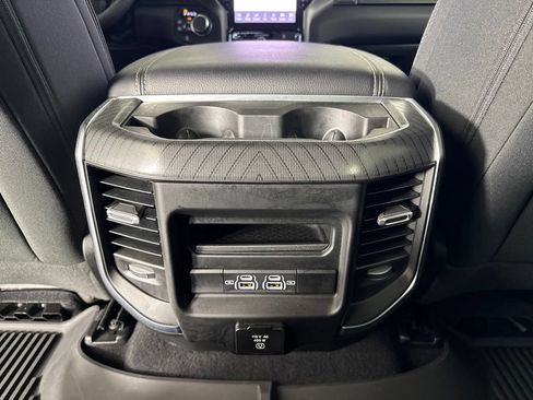 Certified 2025 RAM 1500 Big Horn AWD/4WD image 28
