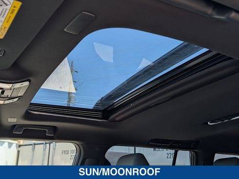 Used 2025 Lexus GX 550 w/ Accessory Package (Z1) AWD/4WD image 51