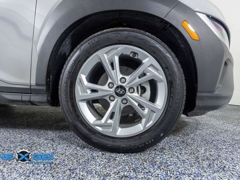 Used 2023 Hyundai Kona SEL FWD image 39