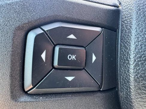 Used 2015 Ford F150 XL w/ Equipment Group 101A Mid AWD/4WD image 13