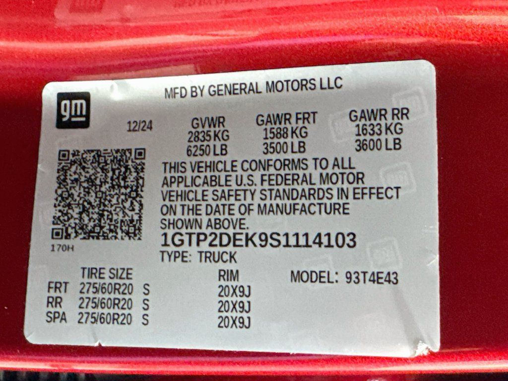 Used 2025 GMC Canyon AT4 w/ Nightfall Edition AWD/4WD image 38