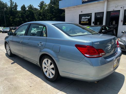 Used 2007 Toyota Avalon Limited FWD image 5