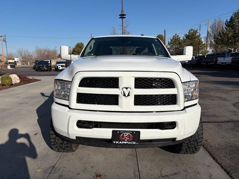 Used 2017 RAM 3500 Tradesman w/ Chrome Appearance Group image 8