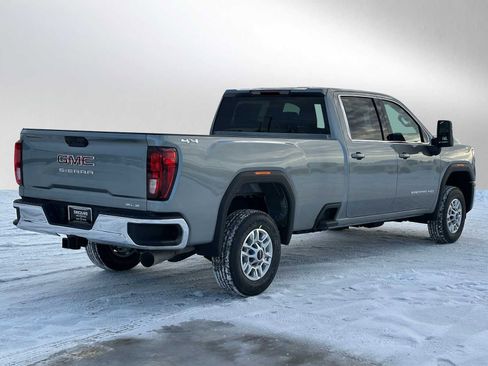 New 2026 GMC Sierra 2500 SLE image 3