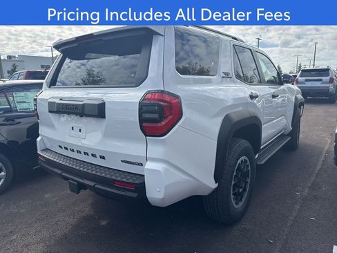 New 2026 Toyota 4Runner TRD Off-Road Premium AWD/4WD image 4