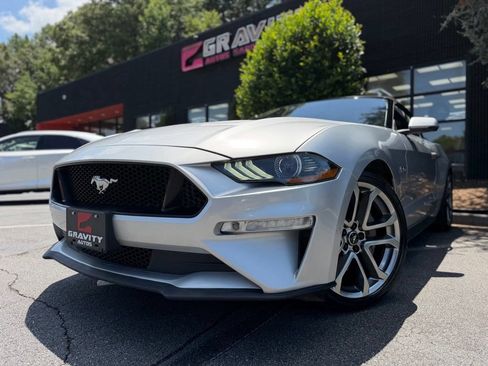 Used 2019 Ford Mustang GT Premium RWD image 2