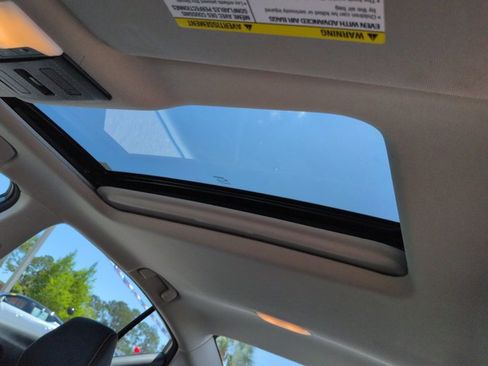 Used 2023 Nissan Altima 2.5 SR w/ SR Premium Package image 20