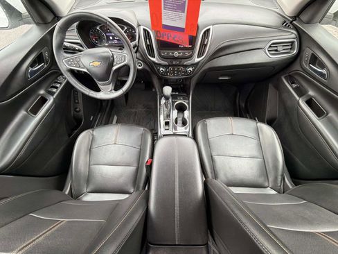 Certified 2022 Chevrolet Equinox Premier image 2
