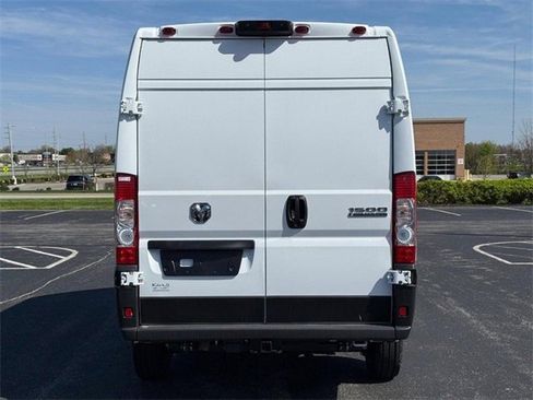 New 2025 RAM ProMaster 1500 w/ Convenience Group image 4