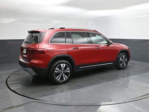 New 2026 Mercedes-Benz GLB 250 image 11
