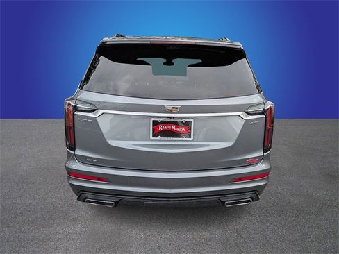 Used 2021 Cadillac XT6 Sport w/ Platinum Package image 4