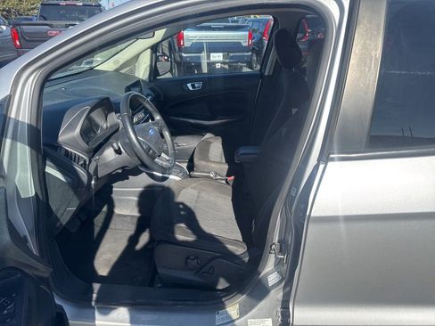 Used 2019 Ford EcoSport SE w/ SE Convenience Package image 11