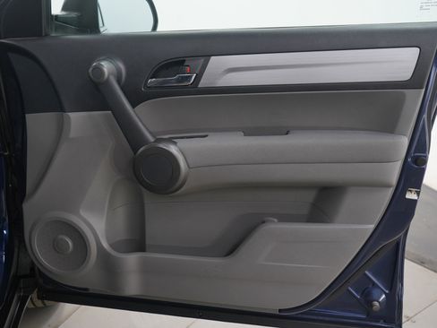 Used 2011 Honda CR-V LX image 10