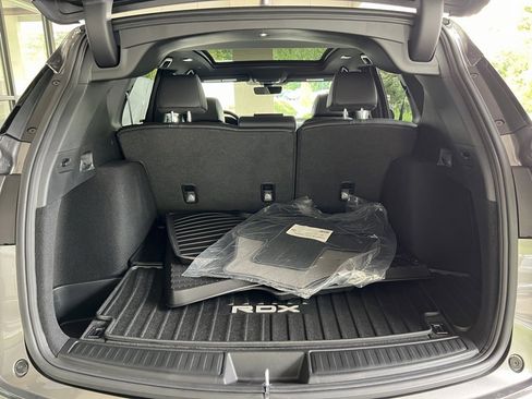 New 2026 Acura RDX SH-AWD image 9