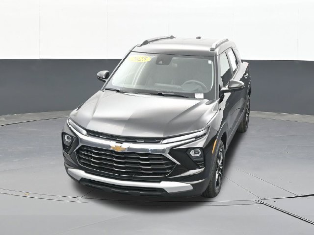 Used 2025 Chevrolet TrailBlazer LT AWD/4WD image 62