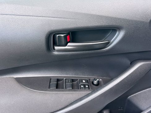 Certified 2025 Toyota Corolla LE image 13