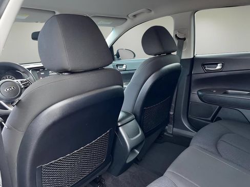Used 2020 Kia Optima LX FWD image 19