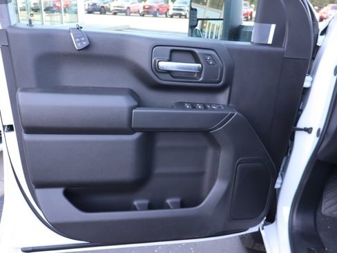 New 2026 Chevrolet Silverado 2500 Custom w/ Custom Convenience Package AWD/4WD image 4