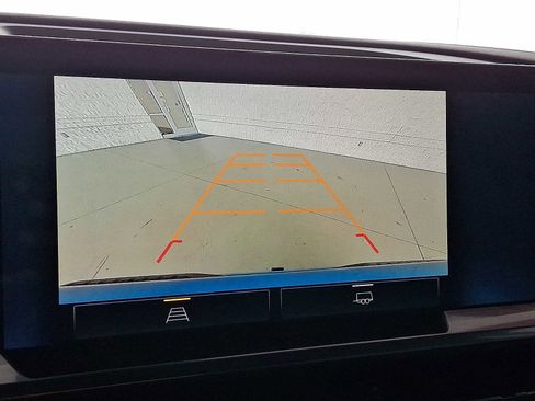 Used 2023 Chevrolet Silverado 1500 RST image 17