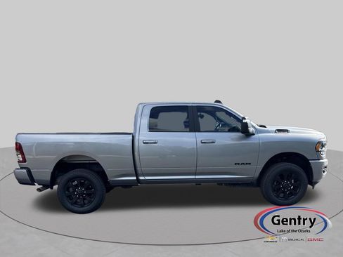 Used 2024 RAM 2500 Big Horn w/ Night Edition AWD/4WD image 5