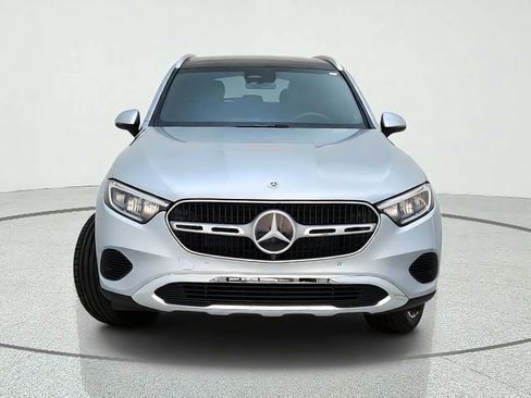 Used 2026 Mercedes-Benz GLC 300 4MATIC image 3