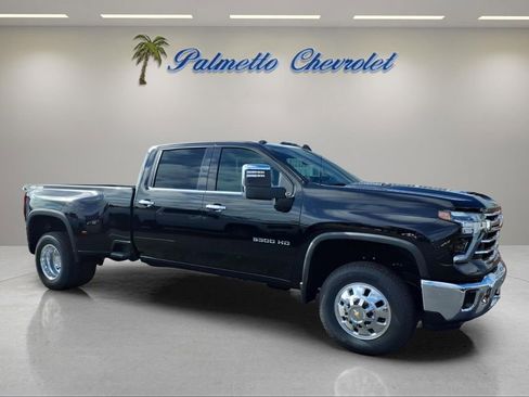 New 2026 Chevrolet Silverado 3500 LTZ w/ LTZ Plus Package AWD/4WD image 1