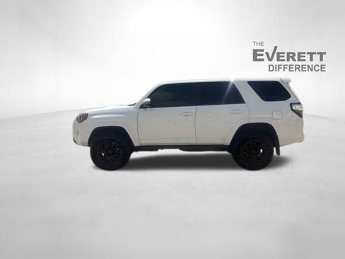 Used 2024 Toyota 4Runner TRD Pro AWD/4WD image 4