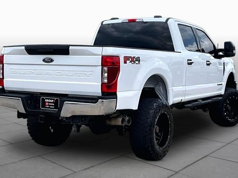 Used 2022 Ford F250 XLT w/ FX4 Off-Road Package AWD/4WD image 13