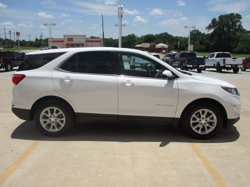 Used 2020 Chevrolet Equinox LT FWD image 8