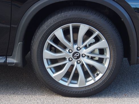 Used 2025 INFINITI QX50 Luxe AWD/4WD image 9