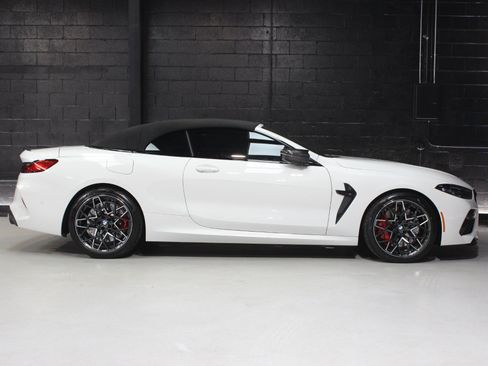 Used 2025 BMW M8 Competition w/ M Carbon Exterior Package AWD/4WD image 30