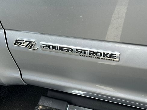 Used 2022 Ford F250 Lariat w/ Lariat Value Package image 47