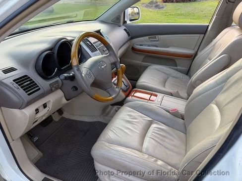 Used 2004 Lexus RX 330 RX 330 Sport Utility 4D image 7