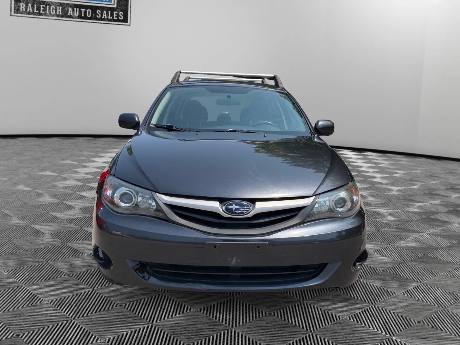 Used 2011 Subaru Impreza 2.5i AWD/4WD image 3