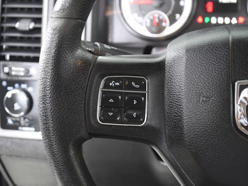 Used 2016 RAM 1500 Express image 11